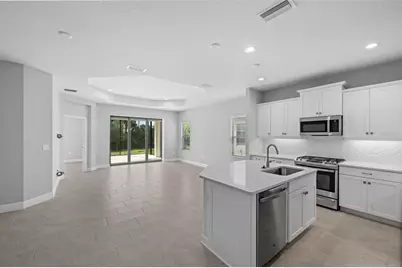 4338 Tamarind Place, Bradenton, FL 34203 - Photo 3