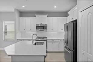 4338 Tamarind Pl, Bradenton, FL 34203 - Photo 7