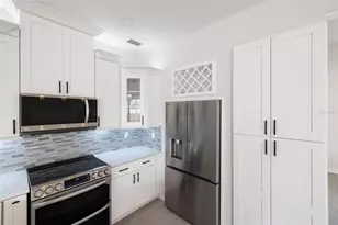 4608 Vintage Dr, Sarasota, FL 34243 - Photo 13