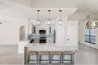 4608 Vintage Drive, Sarasota, FL 34243 - Photo 7