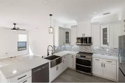 4608 Vintage Drive, Sarasota, FL 34243 - Photo 11