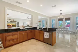 605 North Point Dr, Holmes Beach, FL 34217 - Photo 39