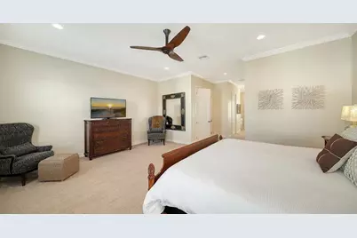 605 N Point Drive, Holmes Beach, FL 34217 - Photo 61