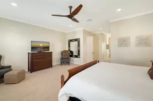 605 North Point Dr, Holmes Beach, FL 34217 - Photo 61