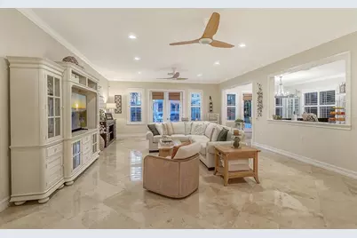 605 N Point Drive, Holmes Beach, FL 34217 - Photo 19