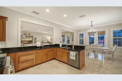 605 N Point Drive, Holmes Beach, FL 34217 - Photo 35