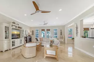 605 North Point Dr, Holmes Beach, FL 34217 - Photo 15