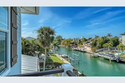 605 N Point Drive, Holmes Beach, FL 34217 - Photo 65