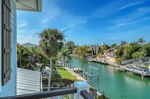 605 North Point Dr, Holmes Beach, FL 34217 - Photo 65