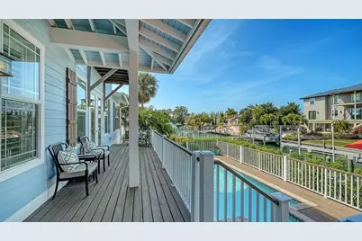 605 N Point Drive, Holmes Beach, FL 34217 - Photo 31