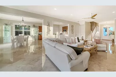 605 N Point Drive, Holmes Beach, FL 34217 - Photo 17
