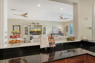 605 North Point Dr, Holmes Beach, FL 34217 - Photo 41