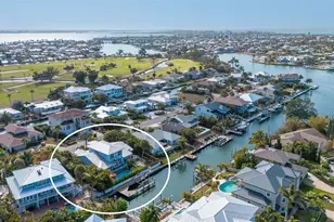 605 North Point Dr, Holmes Beach, FL 34217 - Photo 89