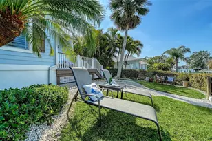 605 North Point Dr, Holmes Beach, FL 34217 - Photo 85
