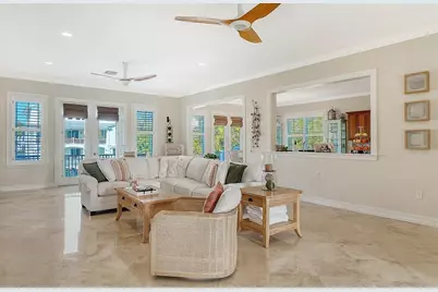605 N Point Drive, Holmes Beach, FL 34217 - Photo 19
