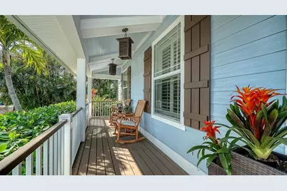 605 N Point Drive, Holmes Beach, FL 34217 - Photo 9