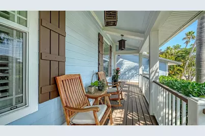 605 N Point Drive, Holmes Beach, FL 34217 - Photo 9