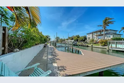 605 N Point Drive, Holmes Beach, FL 34217 - Photo 81