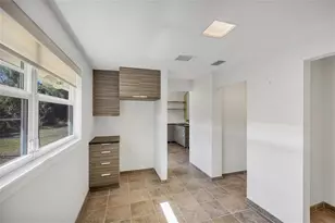 1716 10th Way, Sarasota, FL 34236 - Photo 17