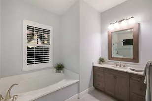 569 Mast Dr, Bradenton, FL 34208 - Photo 59