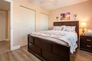 802 Bahia Del Sol Dr, Ruskin, FL 33570 - Photo 41