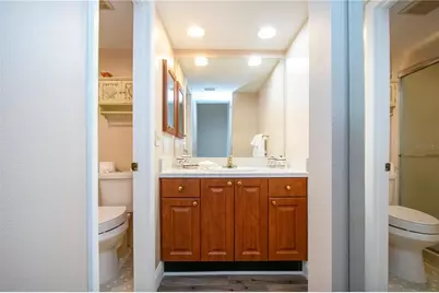 802 Bahia Del Sol Drive #6, Ruskin, FL 33570 - Photo 37