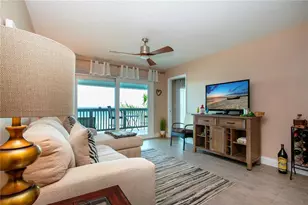 802 Bahia Del Sol Dr, Ruskin, FL 33570 - Photo 13