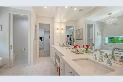 1621 Bay Point Court, Sarasota, FL 34236 - Photo 11