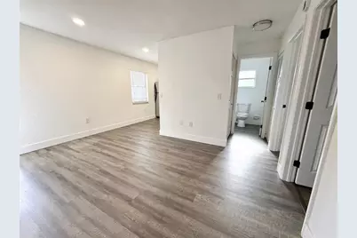 1415 24th Street E, Bradenton, FL 34208 - Photo 5