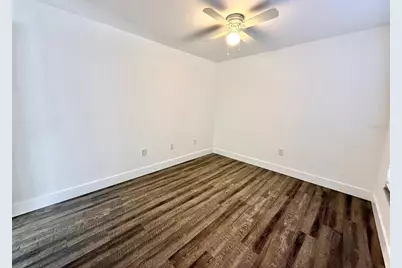 1415 24th Street E, Bradenton, FL 34208 - Photo 11