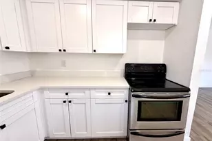 1415 24th St E, Bradenton, FL 34208 - Photo 9