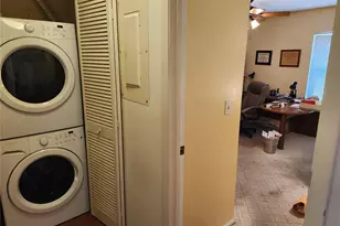 3439 Tallywood Ln, Sarasota, FL 34237 - Photo 15