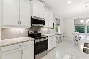 156 Ventosa Pl, Nokomis, FL 34275 - Photo 11