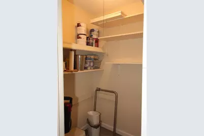 2628 Hidden Lake Drive N #B, Sarasota, FL 34237 - Photo 9