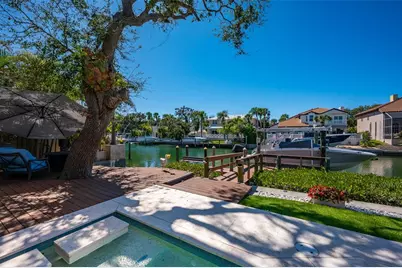 4938 Commonwealth Drive, Sarasota, FL 34242 - Photo 47