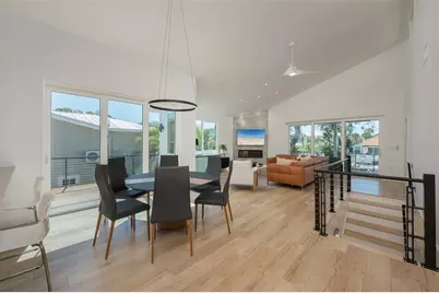 4938 Commonwealth Drive, Sarasota, FL 34242 - Photo 11