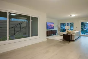 4938 Commonwealth Dr, Sarasota, FL 34242 - Photo 81