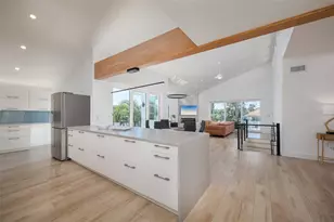 4938 Commonwealth Dr, Sarasota, FL 34242 - Photo 21