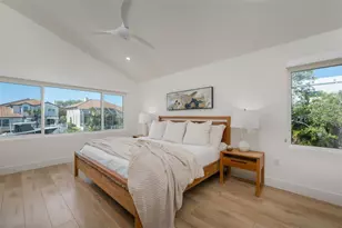 4938 Commonwealth Dr, Sarasota, FL 34242 - Photo 25