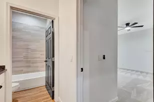 5035 Lakescene Pl, Sarasota, FL 34243 - Photo 35