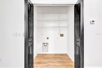 5035 Lakescene Place, Sarasota, FL 34243 - Photo 21