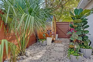 5019 Stevens Dr, Sarasota, FL 34234 - Photo 41