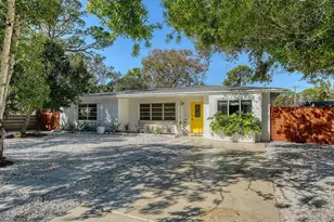 5019 Stevens Dr, Sarasota, FL 34234 - Photo 3