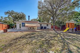 5019 Stevens Dr, Sarasota, FL 34234 - Photo 37