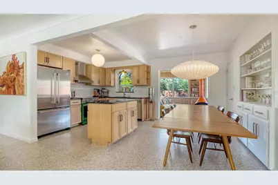 5019 Stevens Drive, Sarasota, FL 34234 - Photo 9