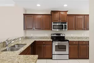 5605 Key W Pl, Bradenton, FL 34203 - Photo 17