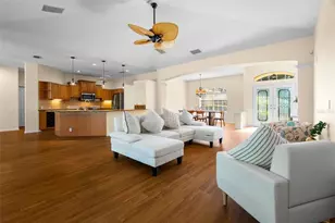 4751 Carrington Cir, Sarasota, FL 34243 - Photo 19