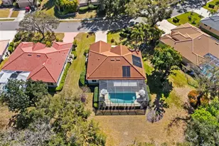 4751 Carrington Cir, Sarasota, FL 34243 - Photo 5