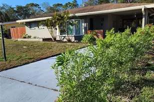 3925 Omega Ln, Sarasota, FL 34235 - Photo 1