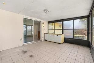 2874 Indianwood Dr, Sarasota, FL 34232 - Photo 11